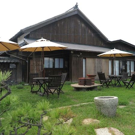 Guest House Oomiyake Naoshima Exterior foto